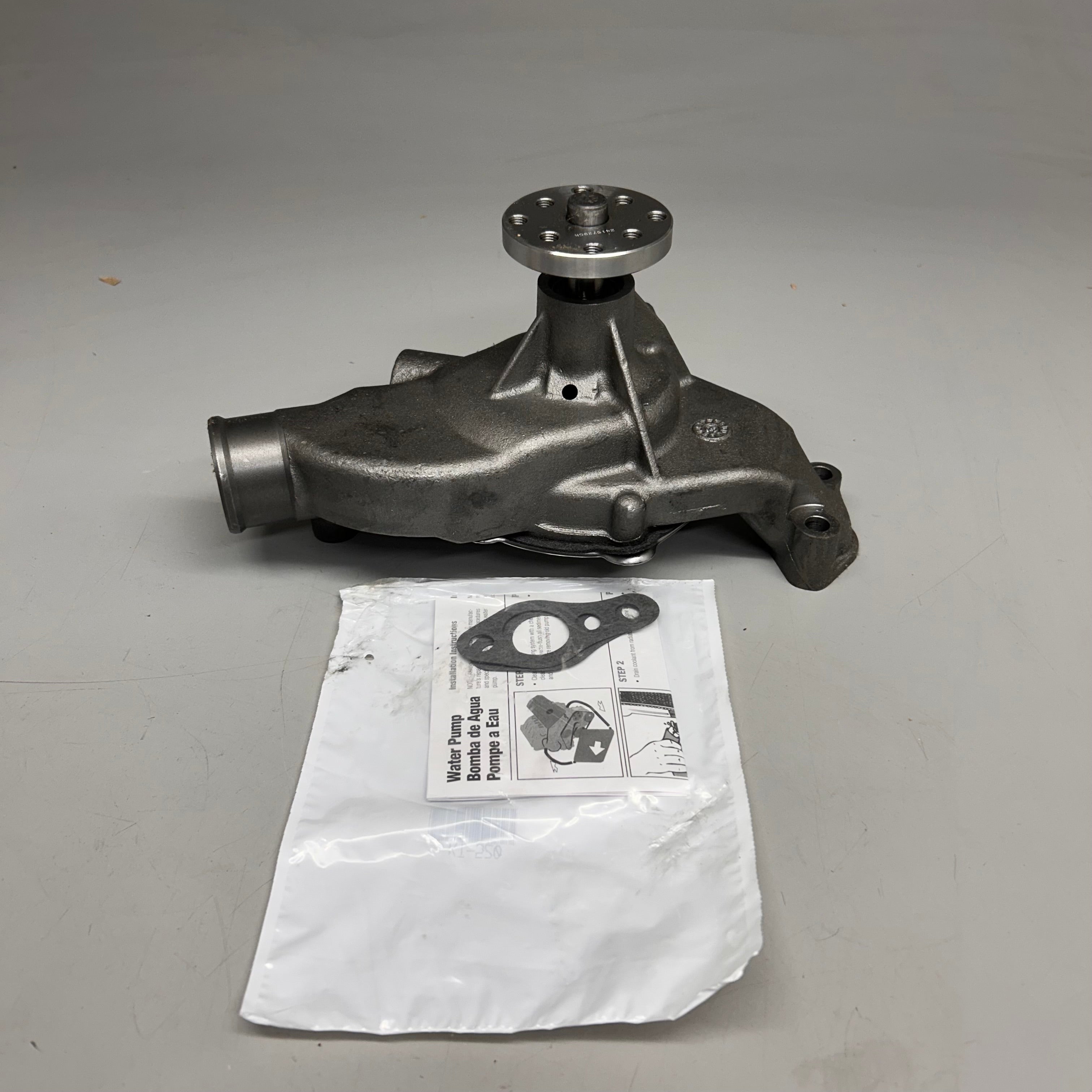 CARQUEST Engine Cooling Water Pump T3043(New Other)