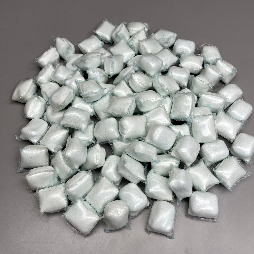 WATER FLAKES Stearns Bug Blitzer in Premeasured Packets 90 x 0.5 oz. Packets (New)